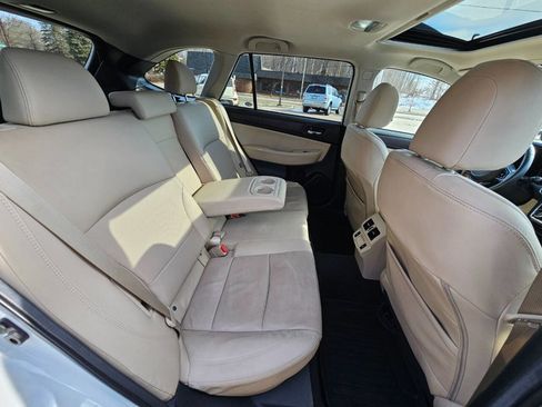 Used 2019 Subaru Outback 2.5i Limited w/ Popular Package #2 image 53