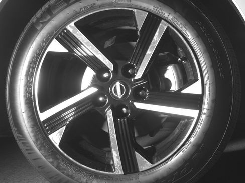 Used 2025 Nissan Sentra SV image 12