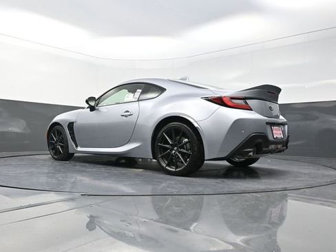 New 2025 Toyota GR86 Premium RWD image 27