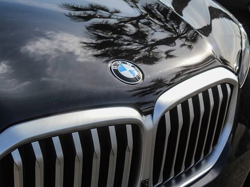 Used 2024 BMW X5 xDrive40i image 9