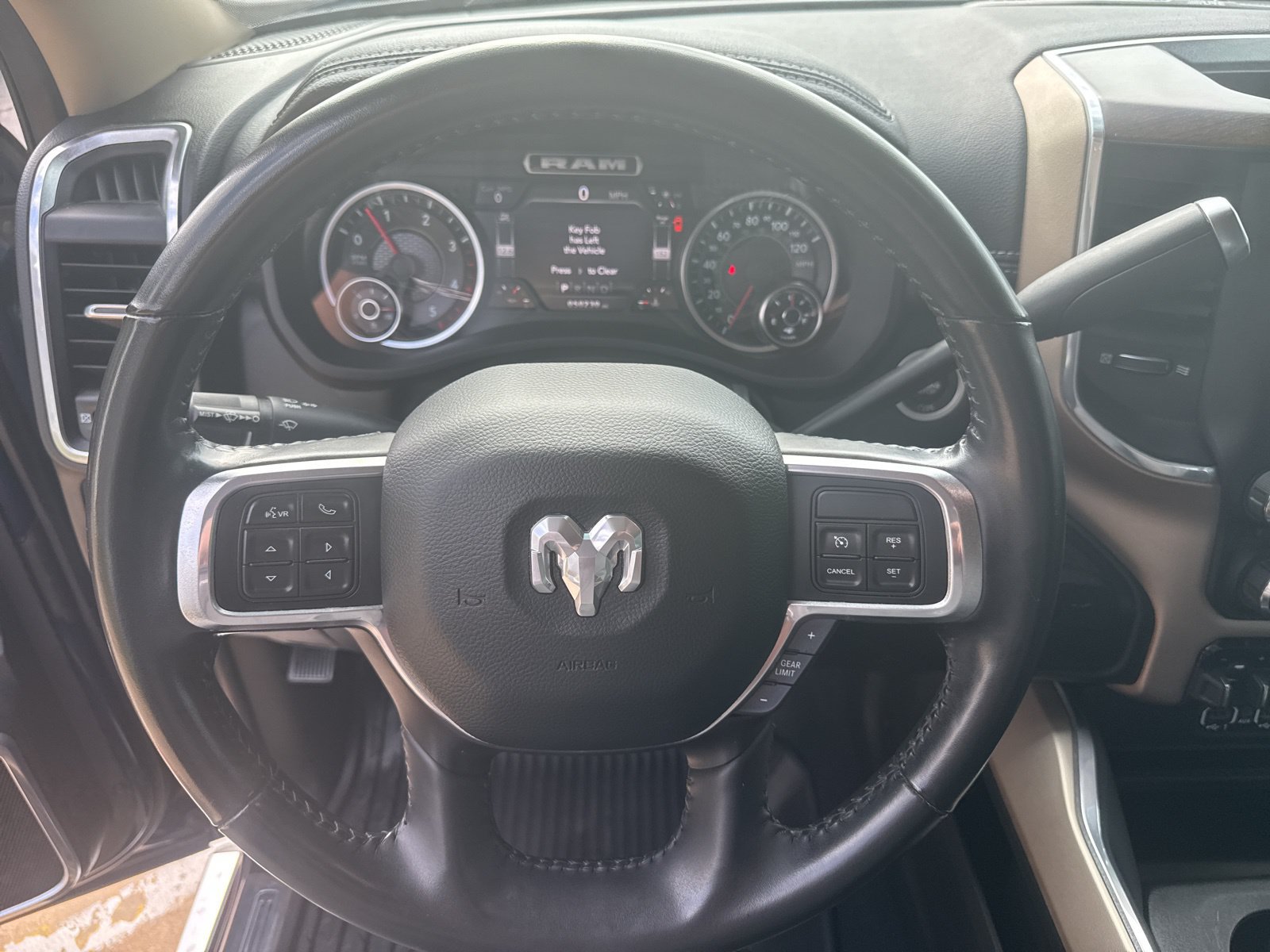 Used 2022 RAM 2500 Laramie AWD/4WD image 15