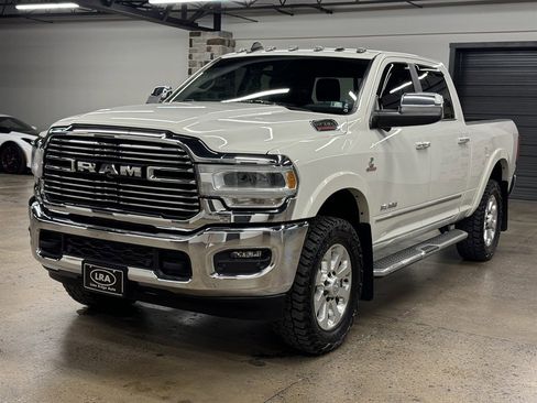 Used 2019 RAM 3500 Laramie AWD/4WD image 3