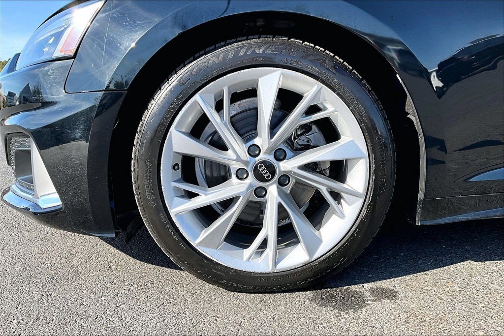 Used 2022 Audi A5 2.0T Premium w/ Convenience Package AWD/4WD image 35