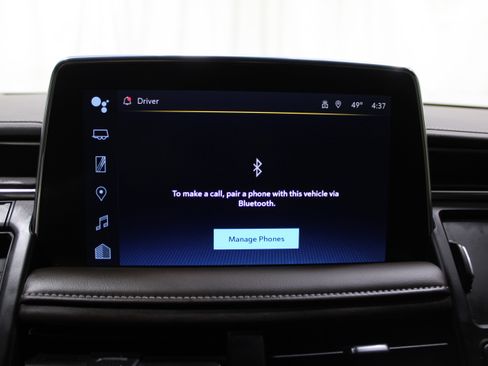 Used 2024 Chevrolet Suburban Z71 w/ Luxury Package image 17