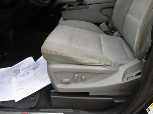 Used 2018 Chevrolet Silverado 1500 LT w/ All Star Edition image 12