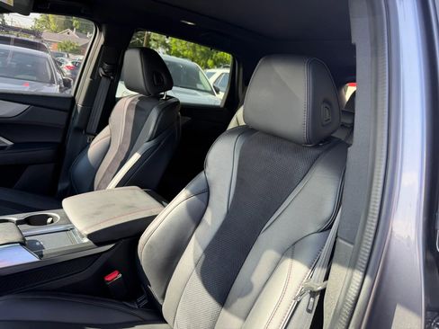 Used 2022 Acura MDX A-Spec AWD/4WD image 12