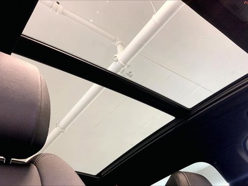 Used 2020 BMW X5 xDrive40i w/ Premium Package image 13