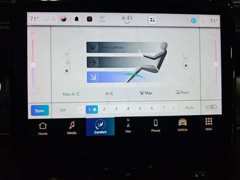 Certified 2023 Jeep Grand Cherokee Limited w/ Luxury Tech Group II image 23