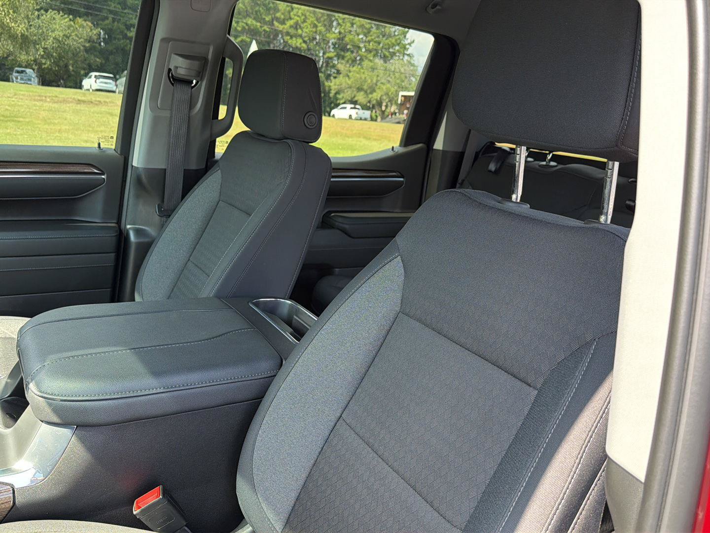 Used 2024 Chevrolet Silverado 1500 RST AWD/4WD image 29