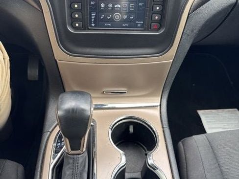 Used 2016 Jeep Grand Cherokee Laredo w/ Quick Order Package 23E image 23