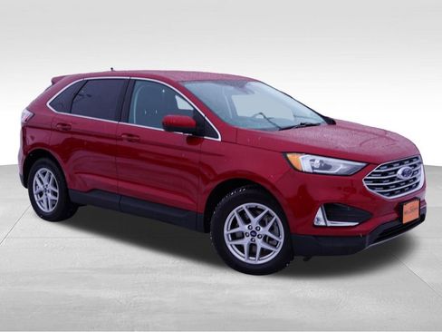 Certified 2021 Ford Edge SEL w/ Convenience Package image 3