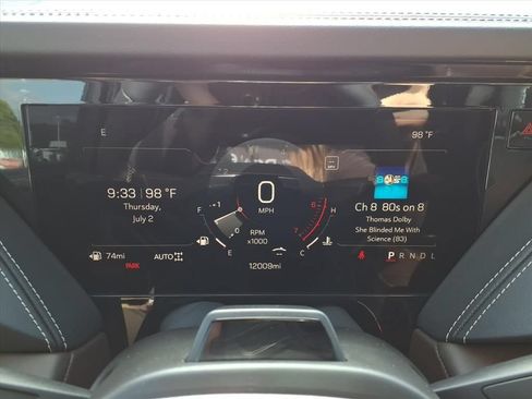 Used 2025 GMC Yukon Denali Ultimate w/ LPO, Floor Liner Package AWD/4WD image 24