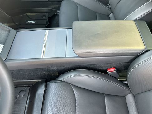 Used 2024 Tesla Model 3 Performance image 20