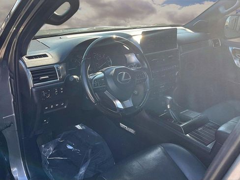 Used 2022 Lexus GX 460 Luxury image 17