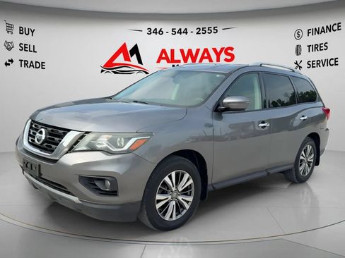 Used 2018 Nissan Pathfinder SV FWD image 1