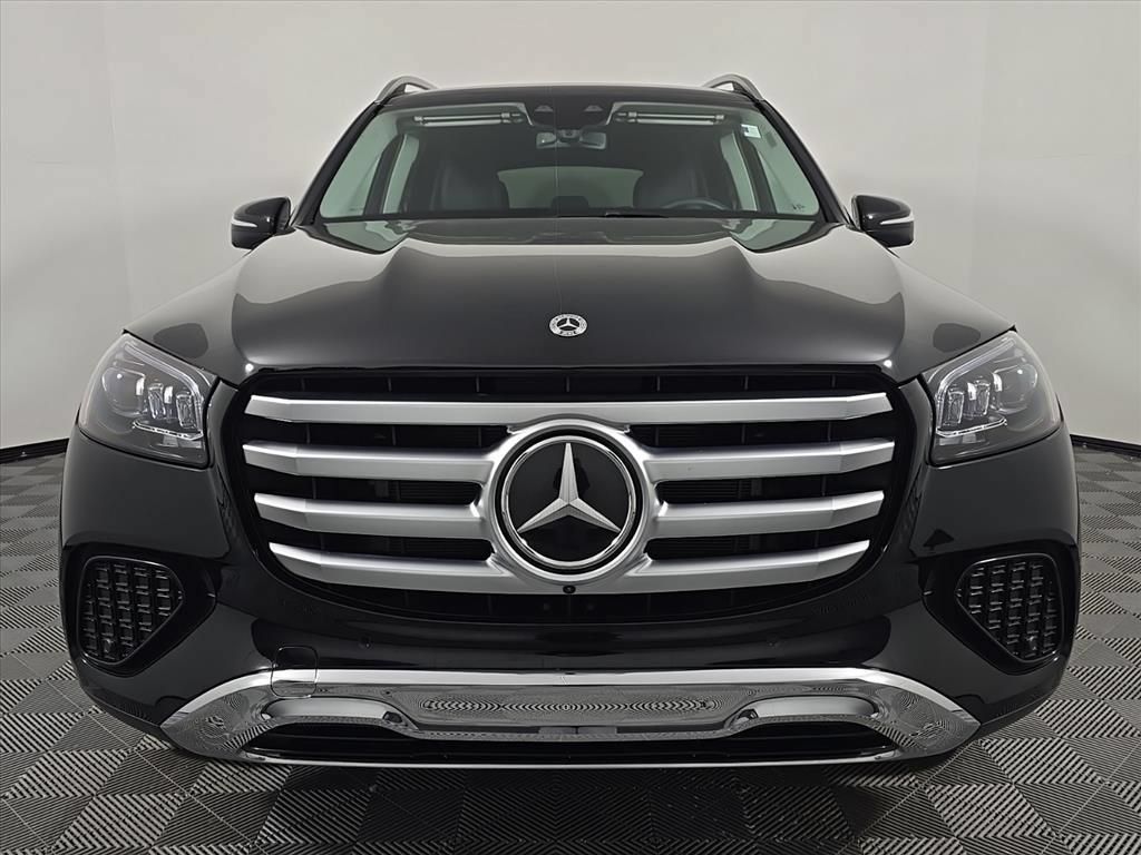 Used 2026 Mercedes-Benz GLS 450 4MATIC image 10
