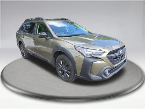 Used 2024 Subaru Outback Onyx Edition AWD/4WD image 3