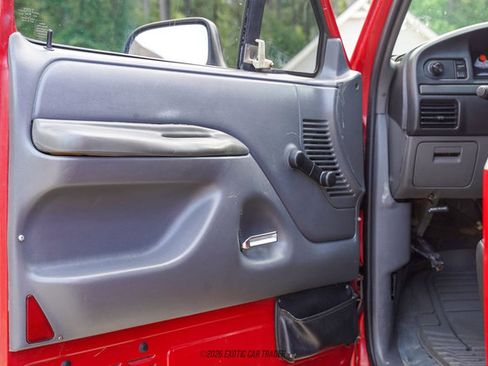 Used 1993 Ford F150 2WD Regular Cab image 29