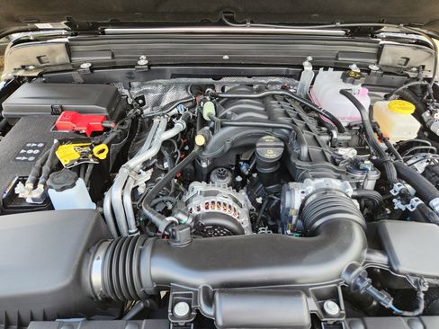 New 2025 Jeep Wrangler Sport S image 10