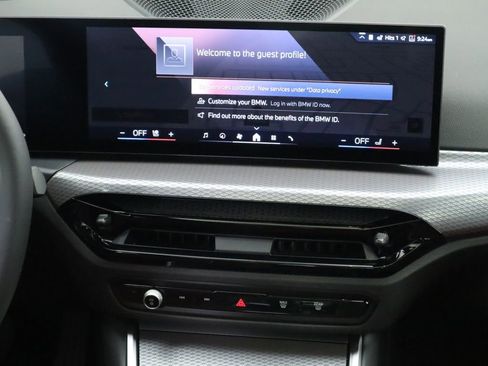 Certified 2025 BMW 330i Sedan w/ Premium Package image 15