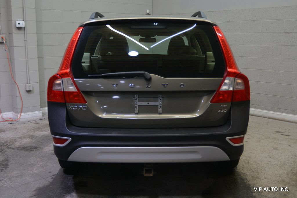 Used 2010 Volvo XC70 3.2 AWD/4WD image 34