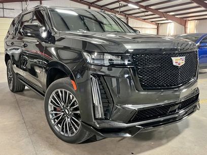 Used 2024 Cadillac Escalade V w/ Heavy-Duty Trailer Package