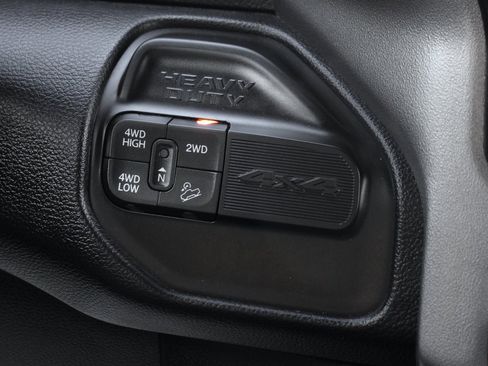 Used 2024 RAM 2500 Big Horn w/ Off Road Package image 26