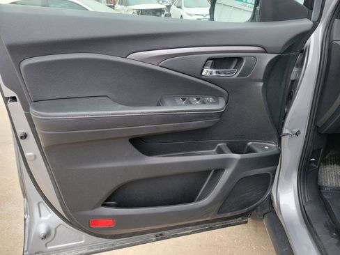 Used 2021 Honda Ridgeline Sport image 13