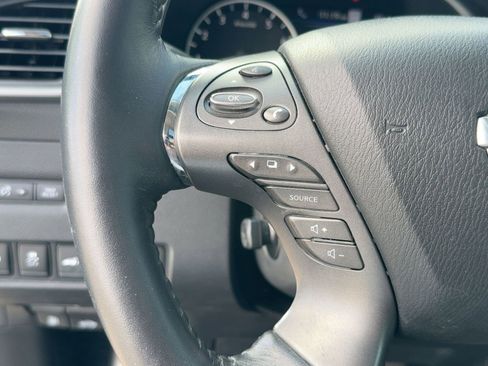 Used 2020 Nissan Murano Platinum w/ Cargo Package image 16