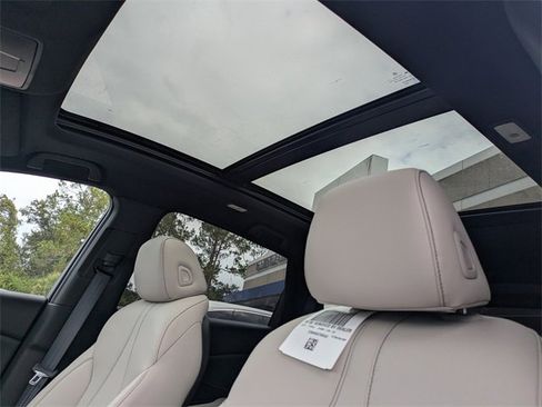 New 2025 Acura RDX SH-AWD image 22