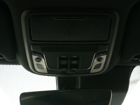 Certified 2022 Honda Ridgeline Black Edition image 38