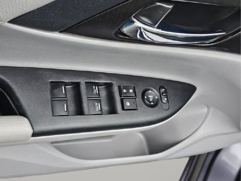 Used 2015 Honda Accord EX-L image 28