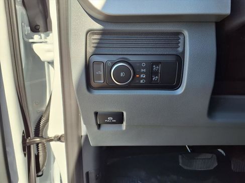 New 2026 Ford F350 XLT w/ FX4 Off-Road Package image 18