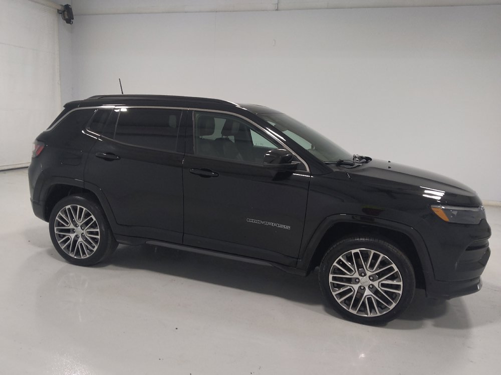 Used 2023 Jeep Compass Limited w/ Elite Group AWD/4WD image 11