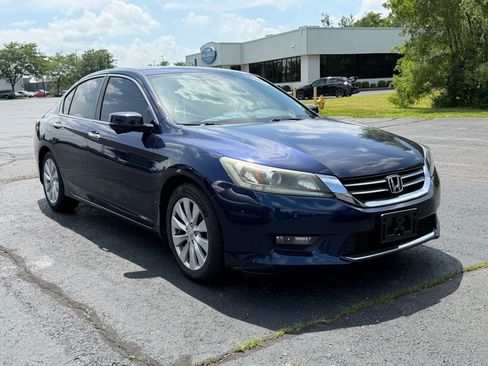 Used 2014 Honda Accord EX image 5