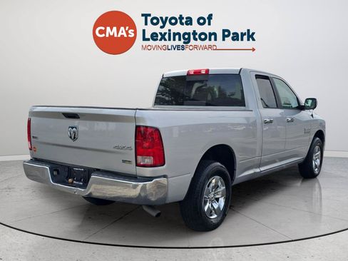 Used 2017 RAM 1500 Classic SLT AWD/4WD image 7