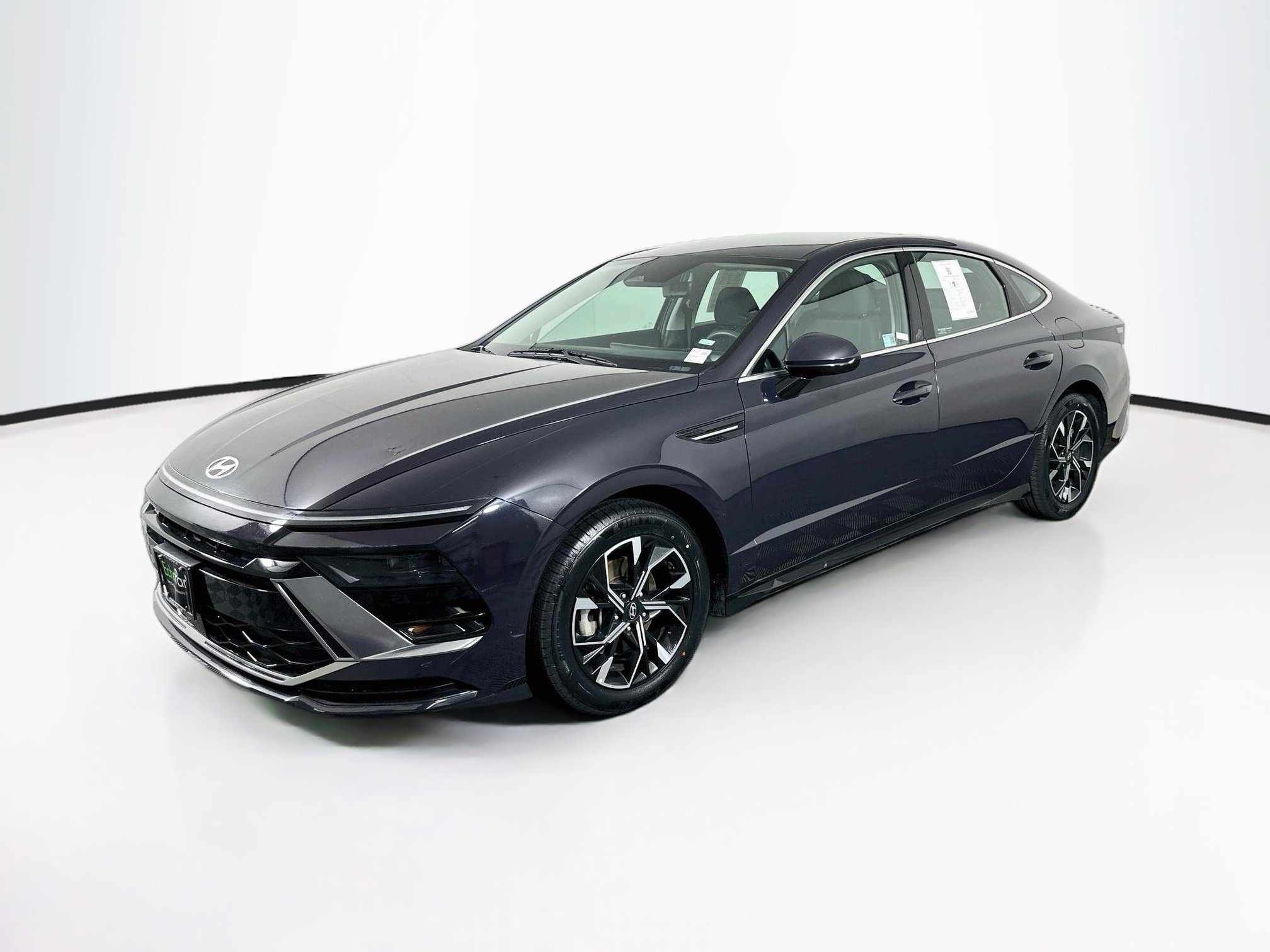 Used 2024 Hyundai Sonata SEL FWD image 3