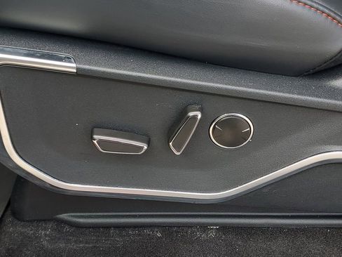 Used 2025 Ford F150 Raptor image 10