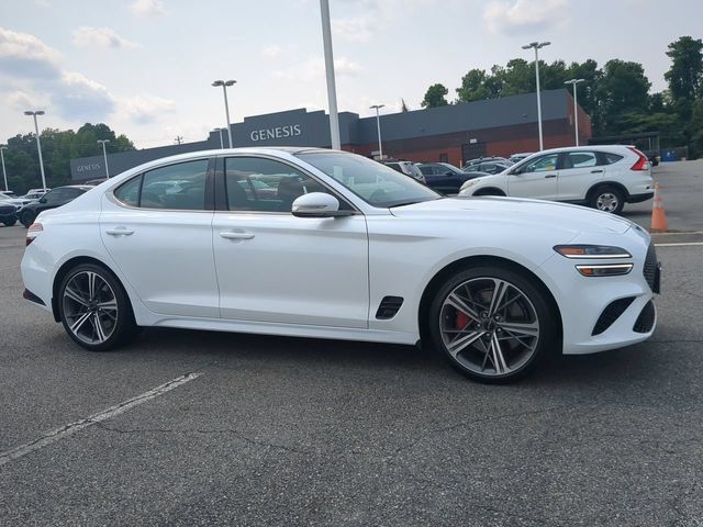 Used 2025 Genesis G70 2.5T w/ Sport Prestige Package RWD image 2