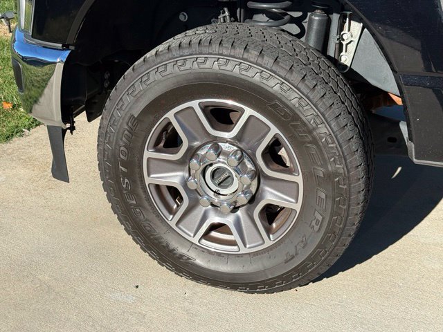 Used 2025 Ford F250 Lariat w/ Lariat Ultimate Package AWD/4WD image 5