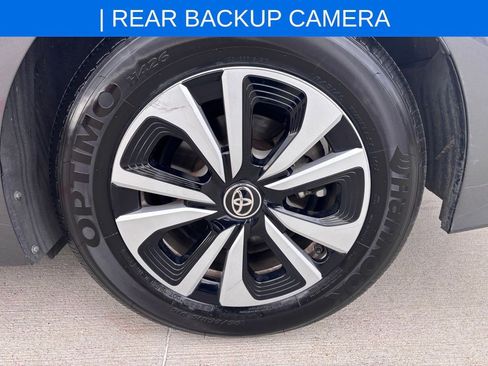 Used 2017 Toyota Prius Prime Plus image 11