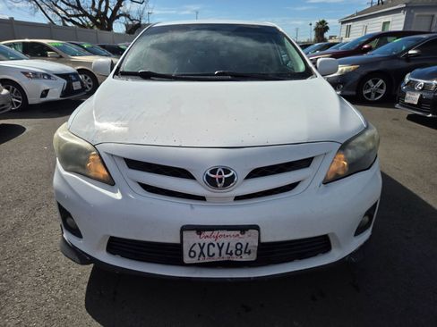 Used 2012 Toyota Corolla S image 6