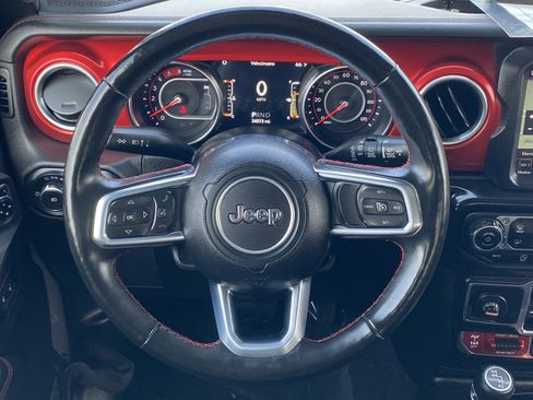 Used 2021 Jeep Wrangler Unlimited Rubicon AWD/4WD image 18