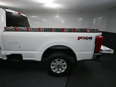 Used 2024 Ford F250 XLT w/ FX4 Off-Road Package AWD/4WD image 29