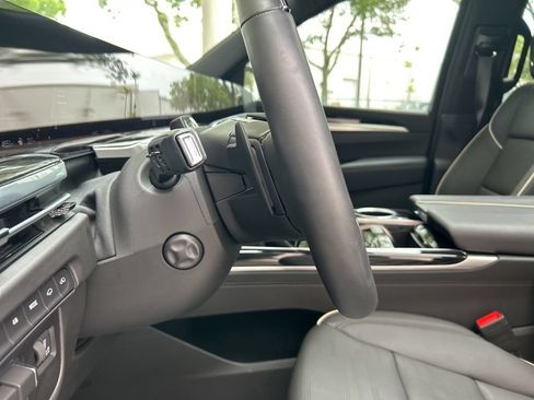 Used 2026 Cadillac Escalade Sport w/ Touring Package AWD/4WD image 52