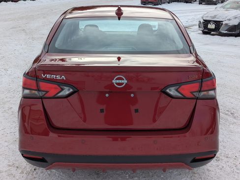 New 2025 Nissan Versa SR w/ Trunk Package image 6