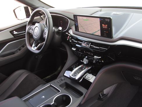 Used 2026 Acura MDX A-Spec image 10