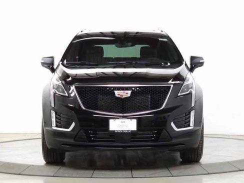 New 2026 Cadillac XT5 Sportv w/ LPO, Floor Liner Package image 6