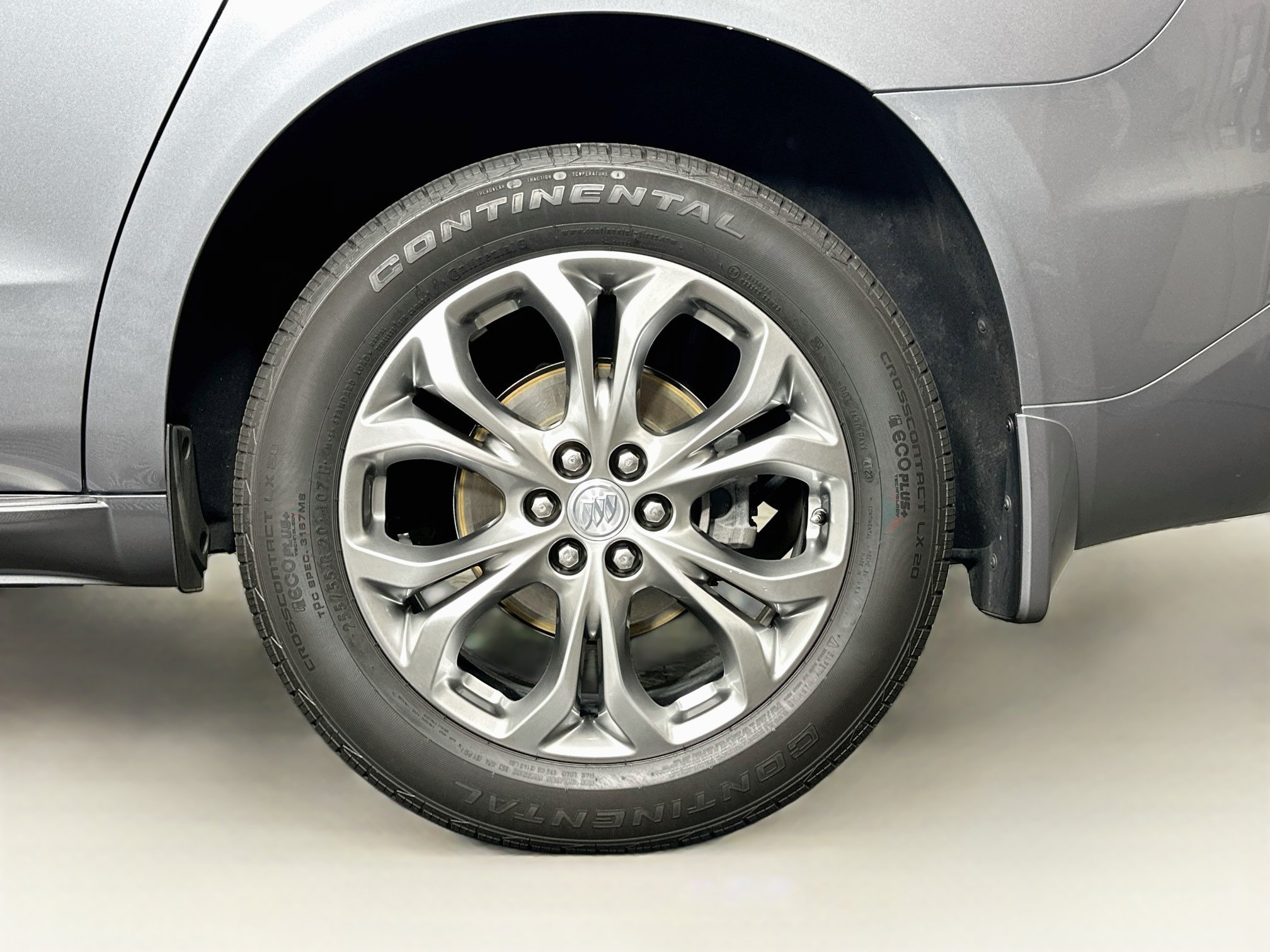 Used 2021 Buick Enclave Avenir w/ Avenir Technology Package FWD image 11