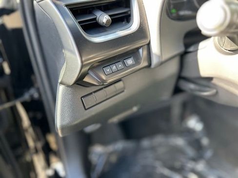 Certified 2022 Lexus UX 250h w/ Accessory Package (Z1) image 17